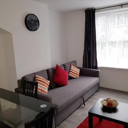 Barnfield Place Edgware Esterno foto