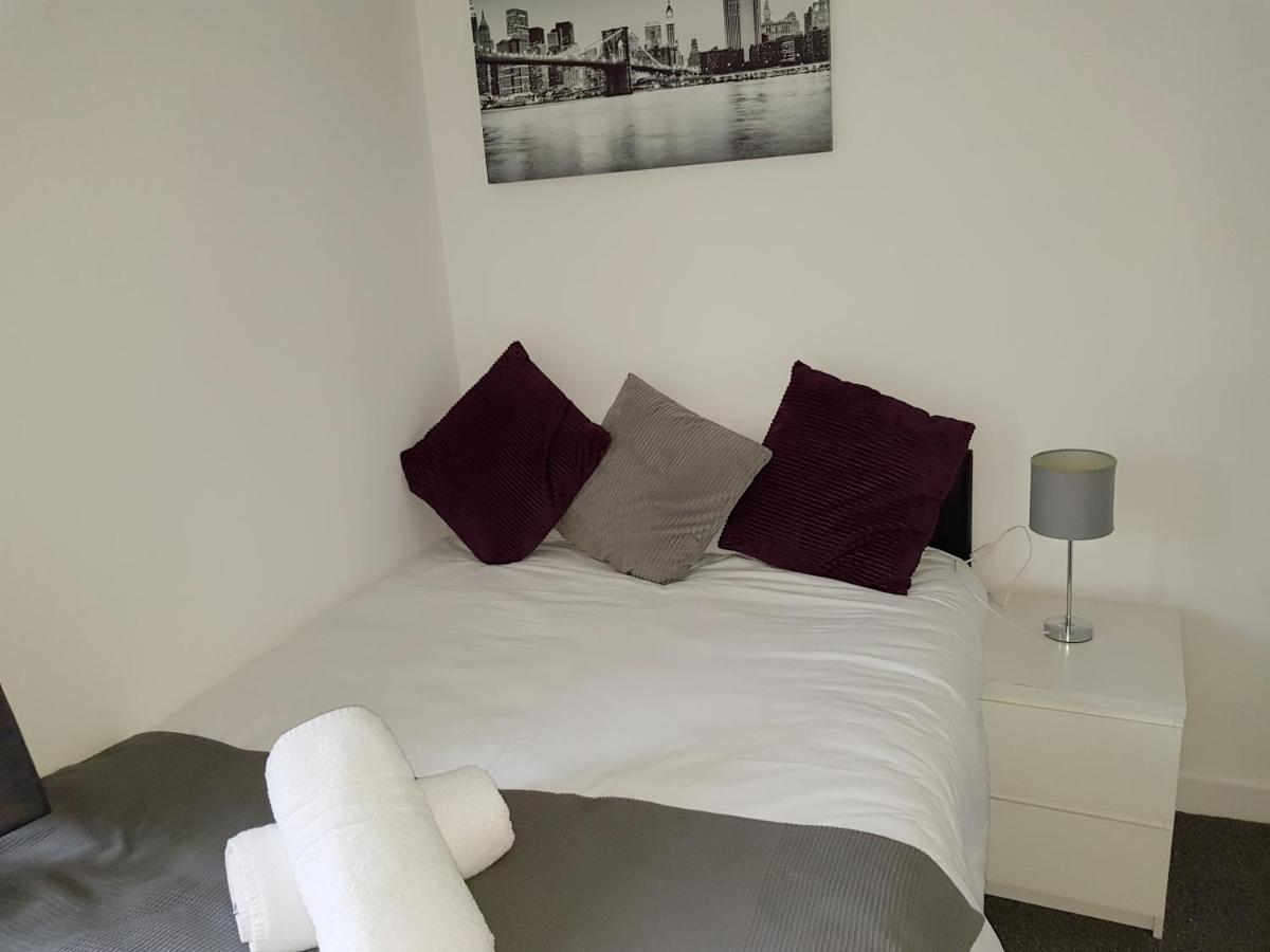 Barnfield Place Edgware Esterno foto